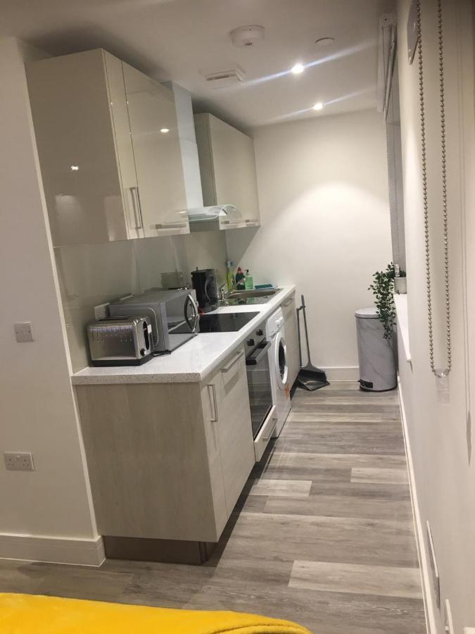 Stylish Apartment, Beach & Town 2 Min Walk Борнмут Экстерьер фото